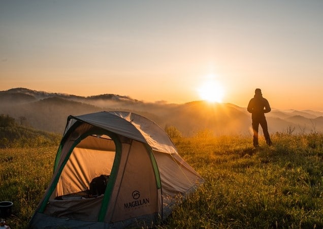 Living life to the fullest, sunrise campsite